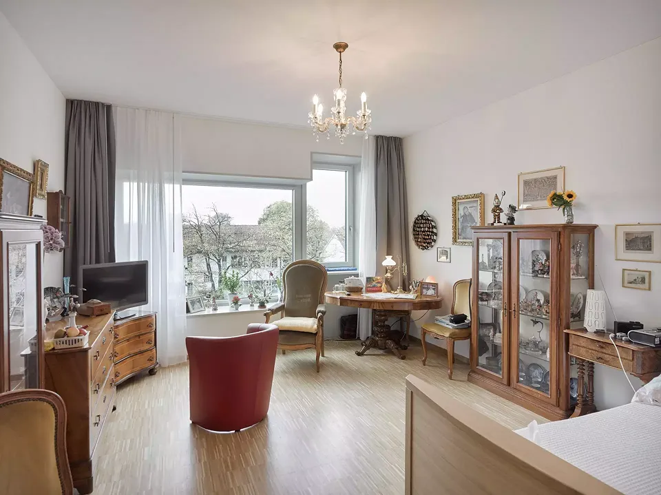 Standardzimmer eingerichtet