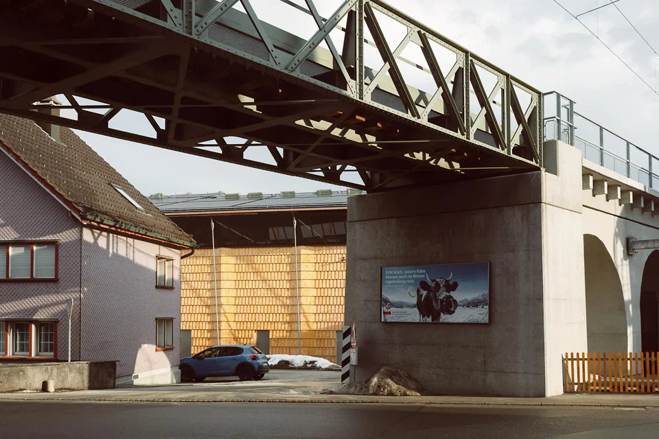 Südfassade und Viadukt