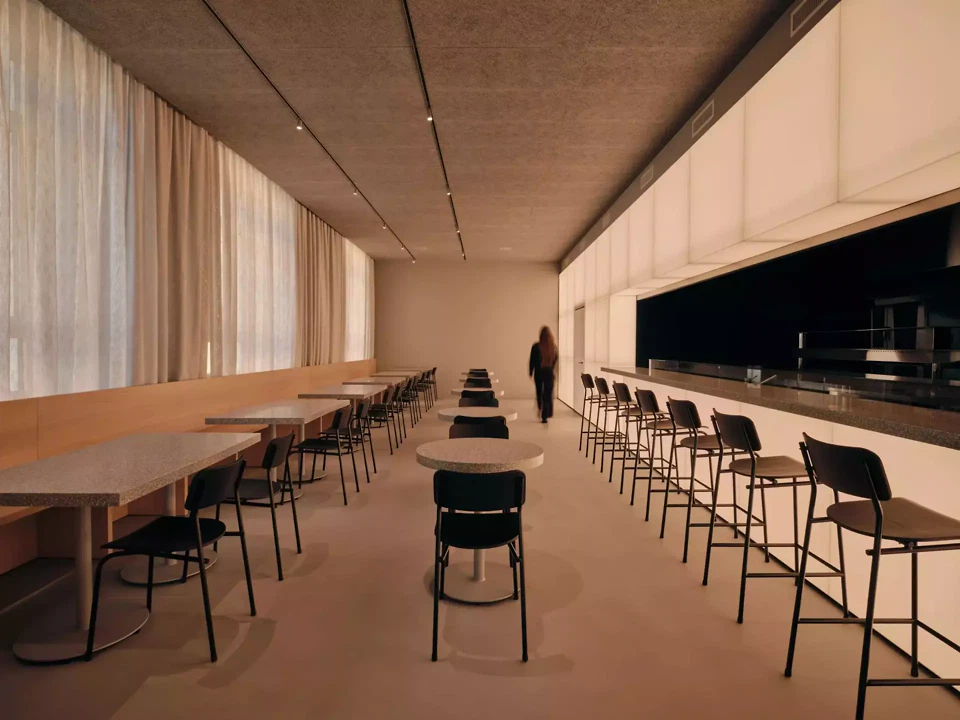 Gewerbliche Innenarchitektur – Restaurant Montreux