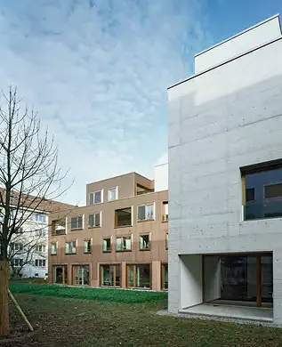 Aussen- Hof/Garten 2