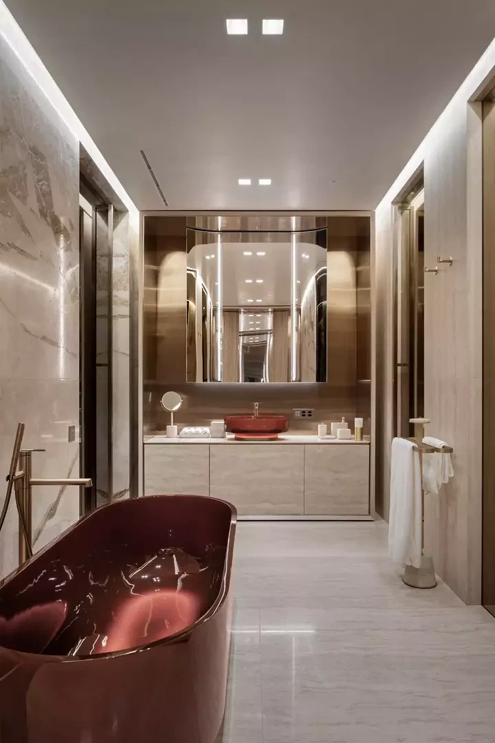 Architektonisch gestaltetes Badezimmer