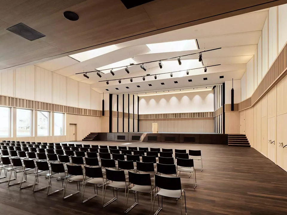 Verrucano Löwensaal