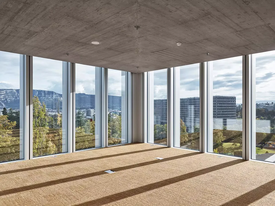 Eckbüro mit fantastischer Aussicht