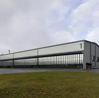 Flugzeughalle 1