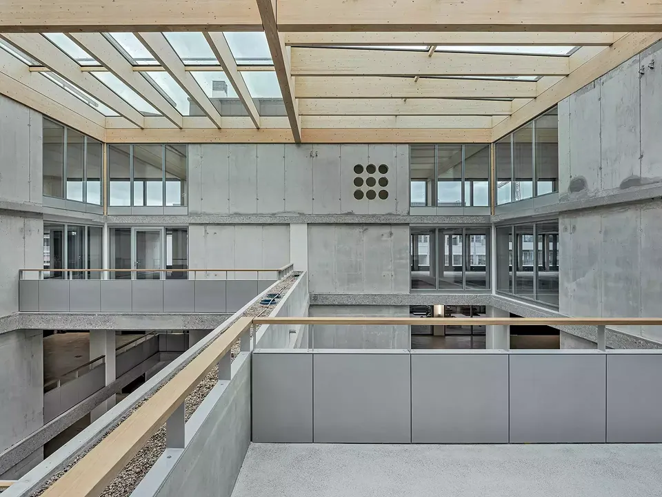 Buck 40 Umnutzung Gewerbe- und Bürohaus - Baustelle - Atrium 