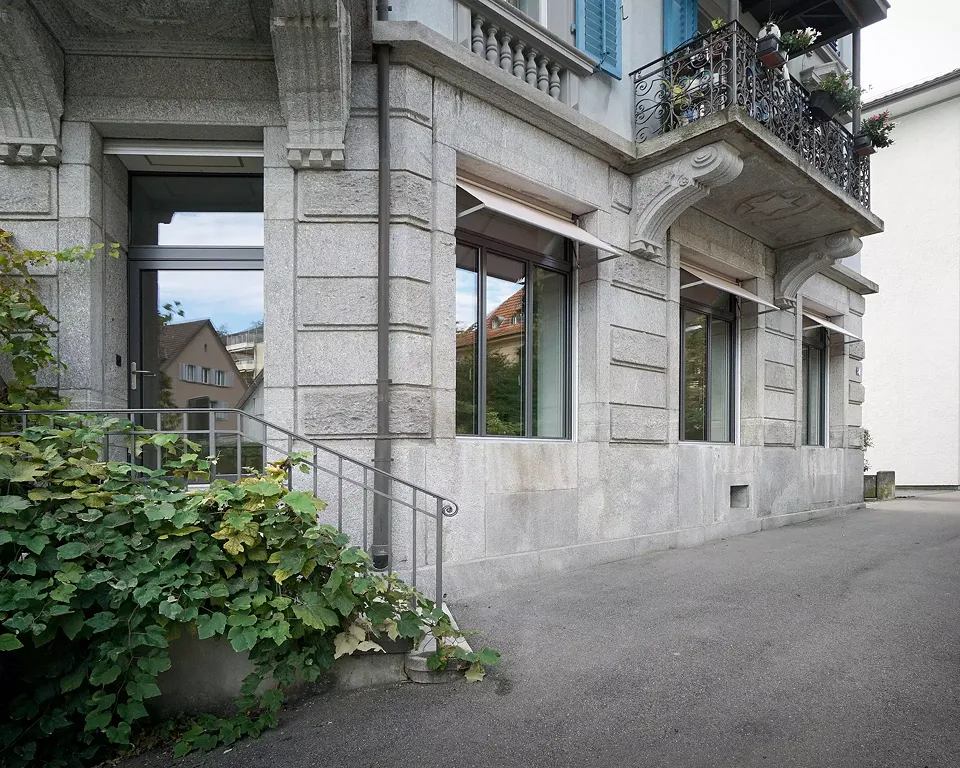 Aussenansicht, Eingang