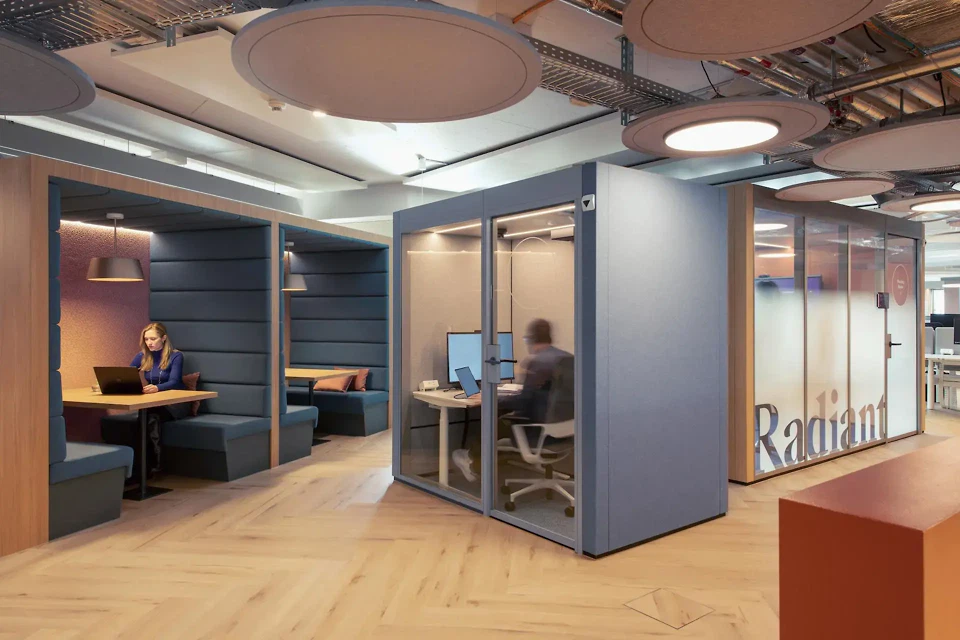 MS Reinsurance Büro – Arbeitsbereich