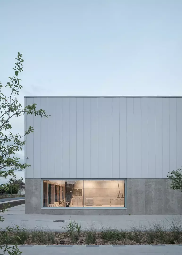 Fassade Sportzentrum Gilles Boutantin