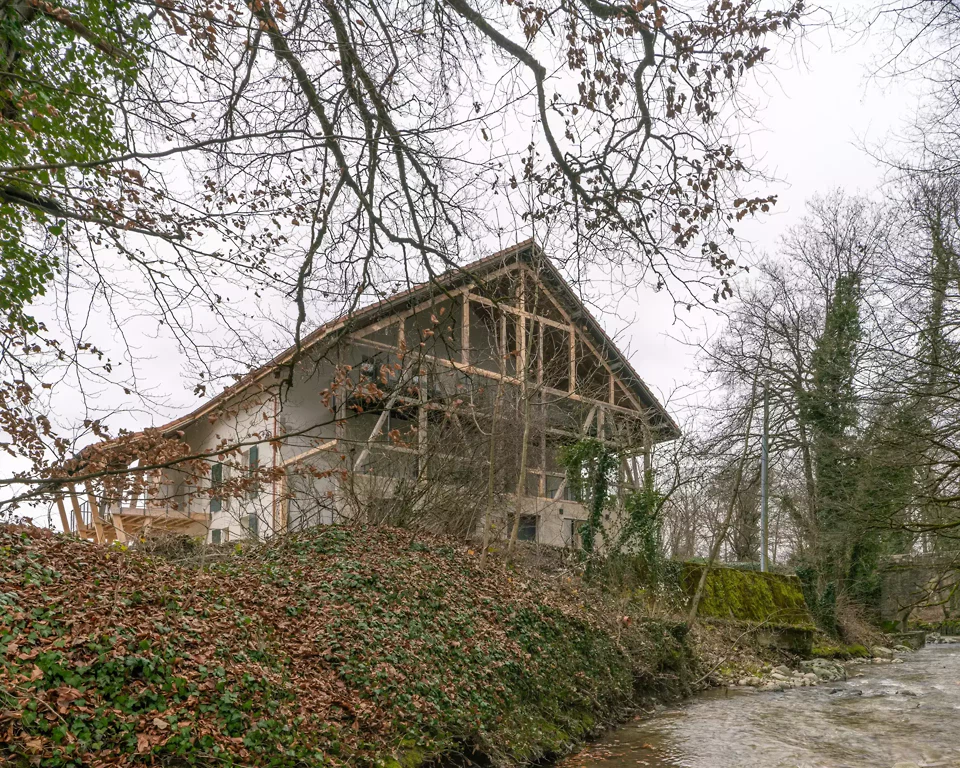 Vue depuis la rivière