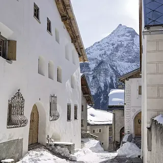 De la ruine à la maison écologique