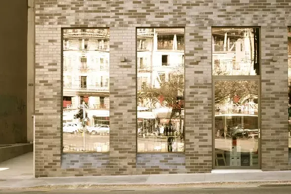 Façade rez / Fenêtres métalliques