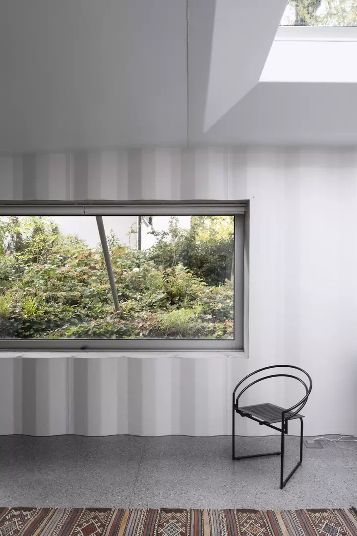 Zolli, Umbau Zollikon, neues Fenster im ehemaligen Schwimmbad