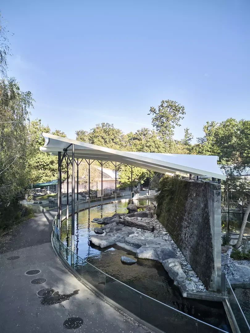 Schattendach Seitenansicht