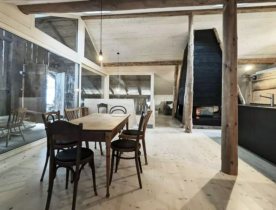 salle a manger_vers_escalier