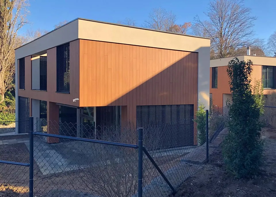 Geöffnete und geschlossene Fassade im Wechsel