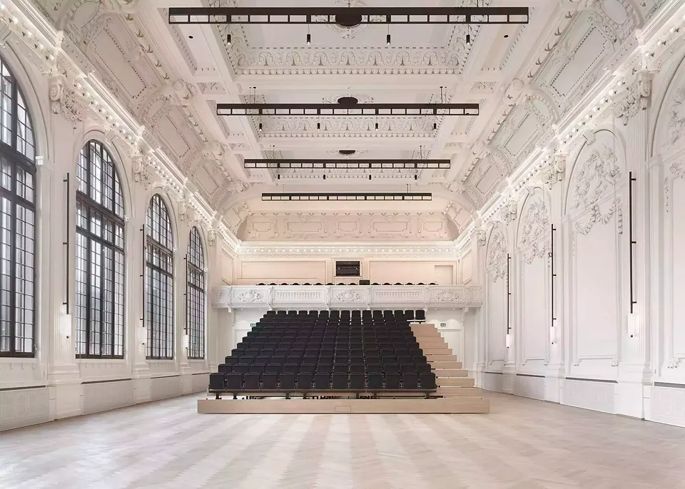 Salle Del Castillo Gradins