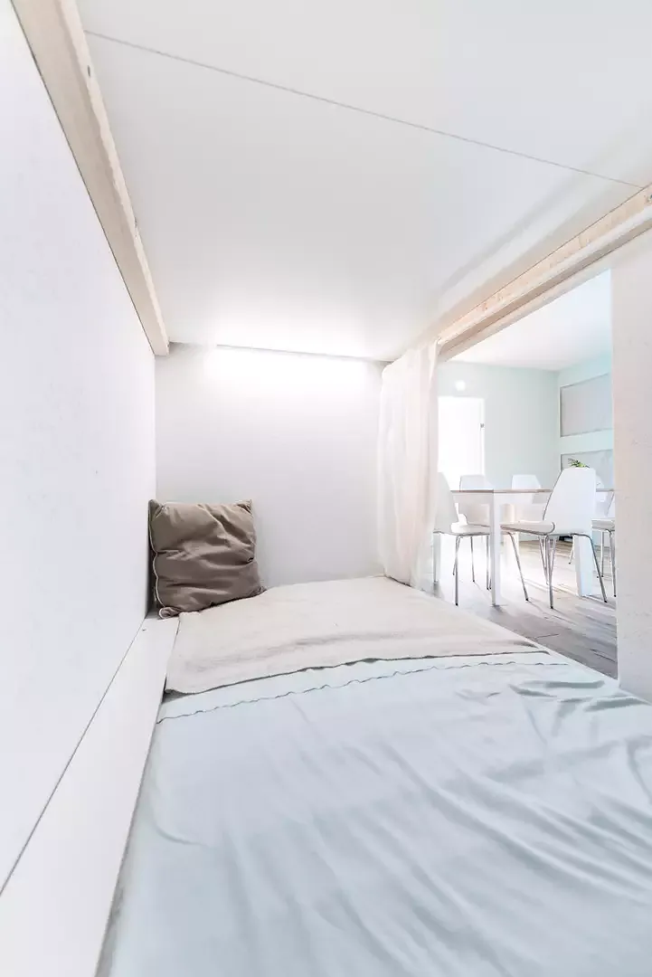 BETT-2