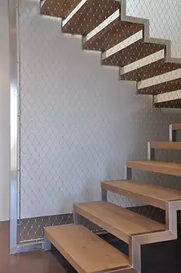 escalier rez inférieur