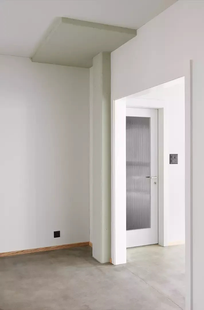 1.OG Diele mit bestehender Stütze