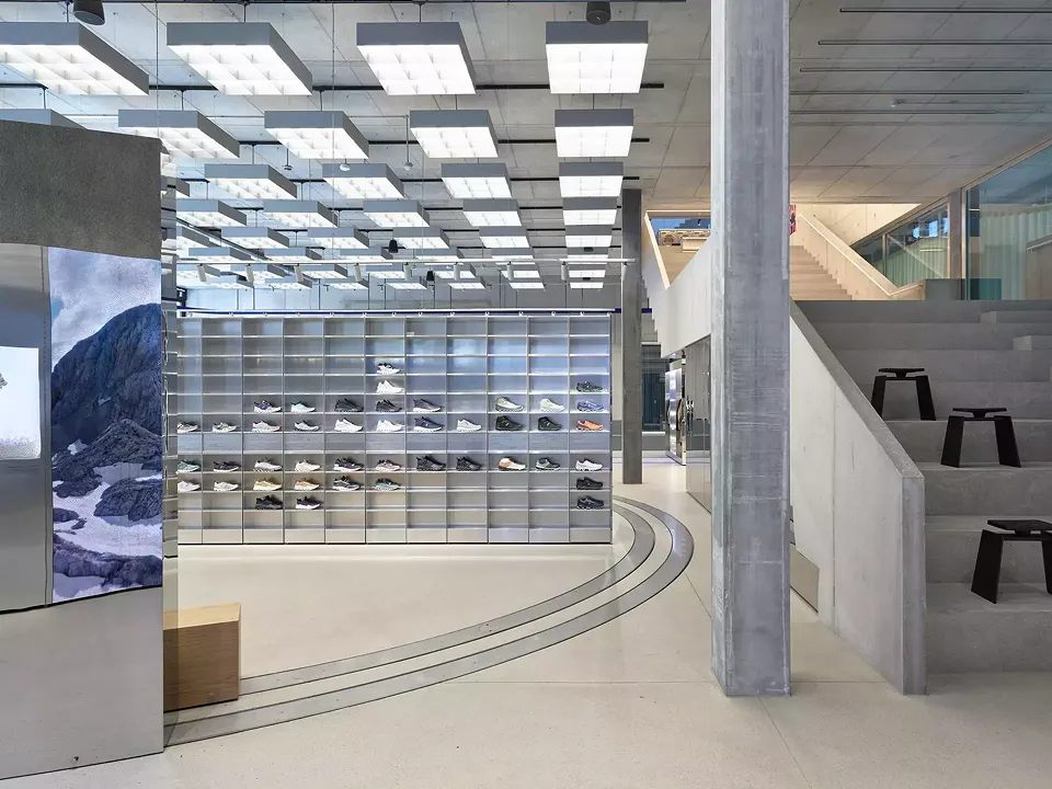 On Labs Flagship Store