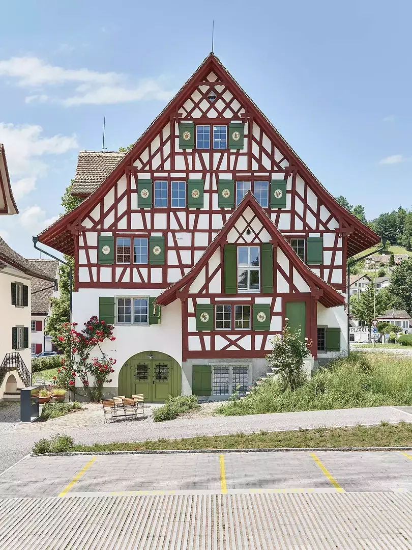 Ostfassade mit Anbau