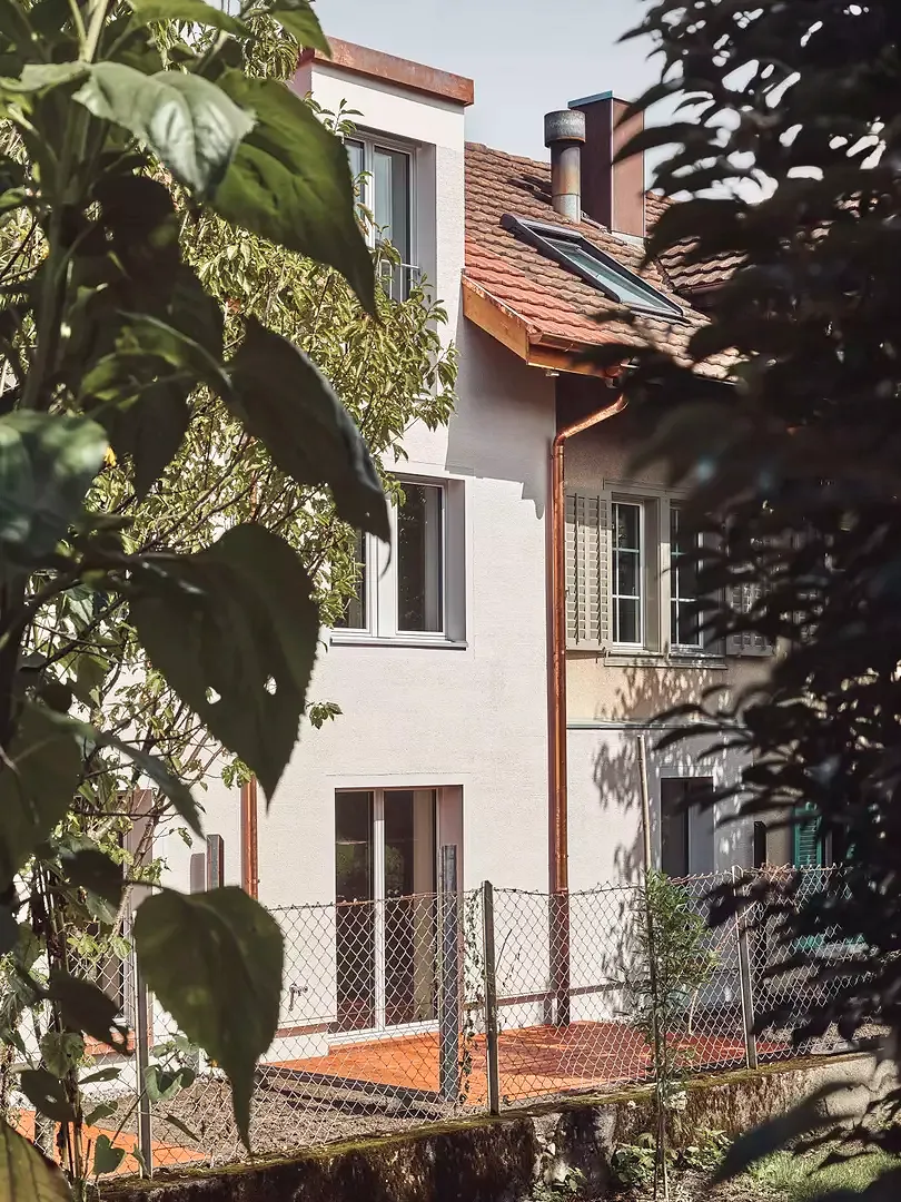 Verschränkung von Alt und Neu auf der Südwestfassade