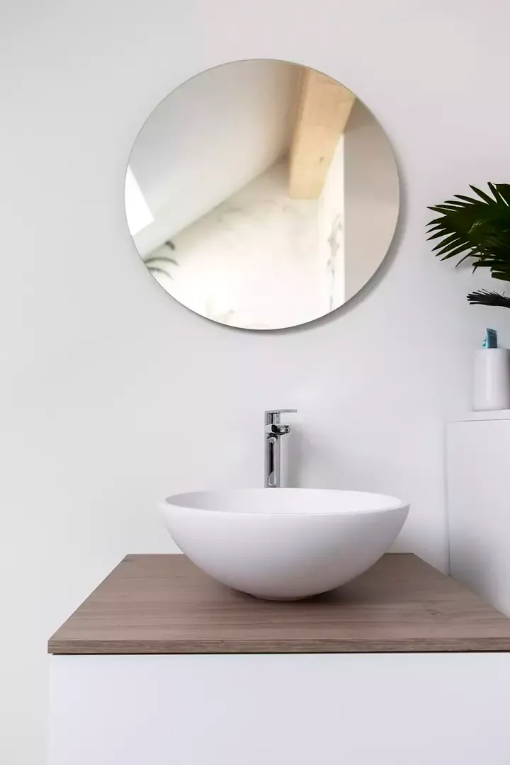 Intérieur appartement surcombles sdb 1