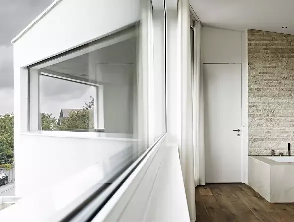 Ensuite