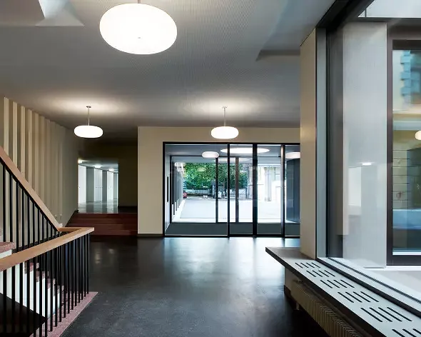 Foyer bâtiment neuf