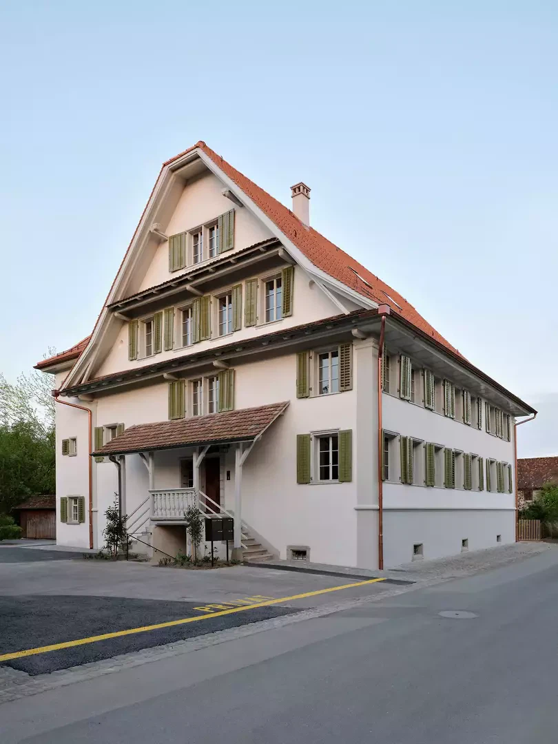 Sicht von der Strasse