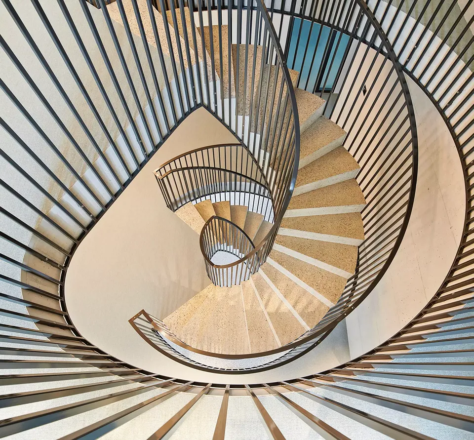 Suisag Innen Wendeltreppe Oben