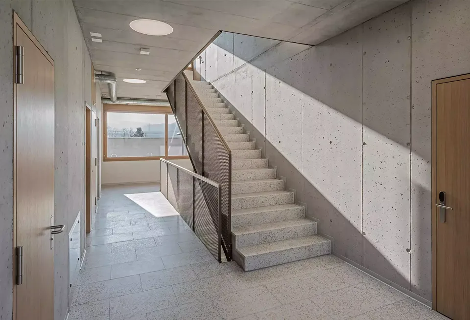 bâtiment_gestion_couloir