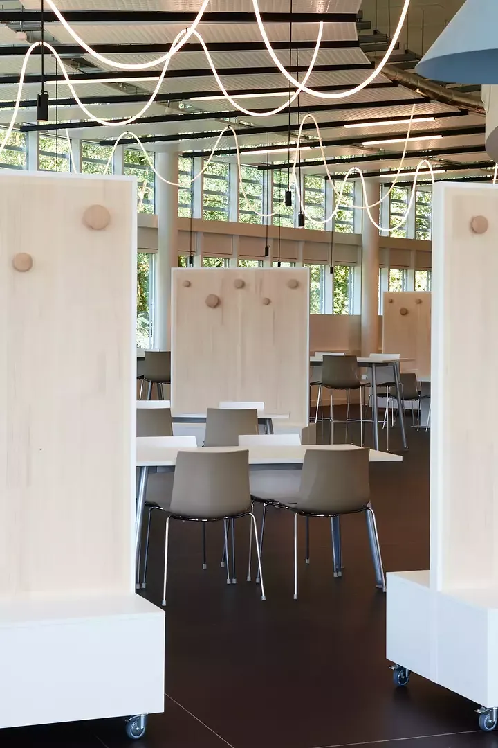 Allgemeine Cafeteria