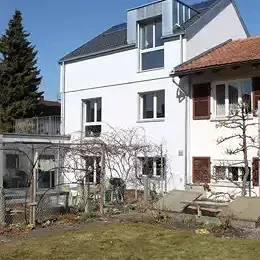 Modernisierung und Erweiterung Wohnhaus in Münsingen