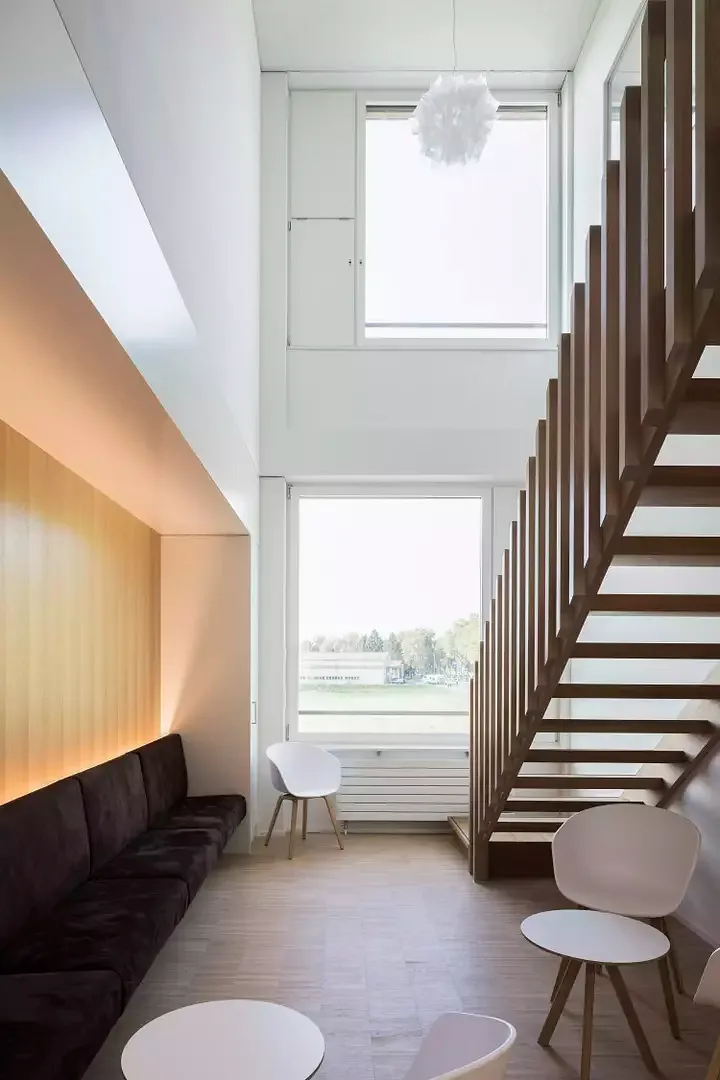 Lounges de l'immeuble de bureaux