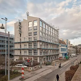 Gewerbehaus Flüelastrasse