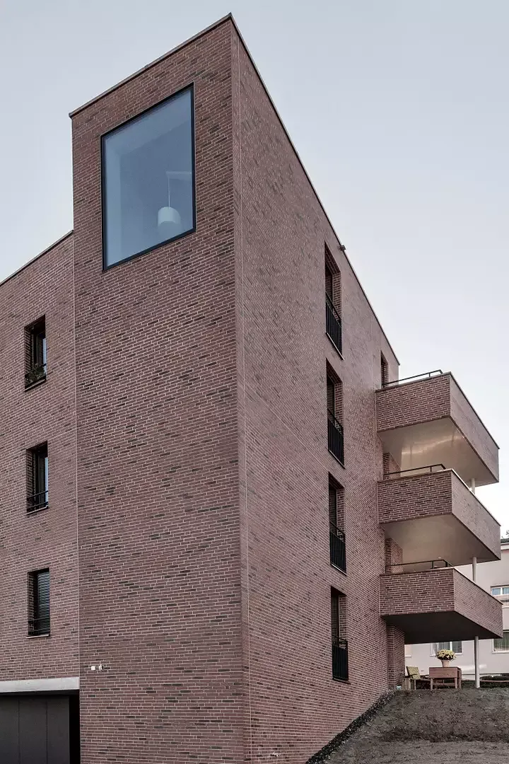 Nord und Westfassade