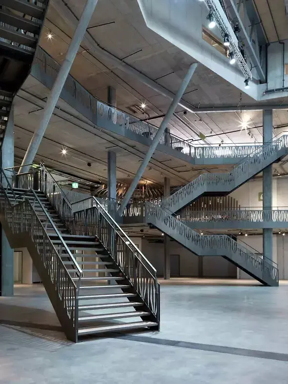 Arena | Vertikalerschliessung