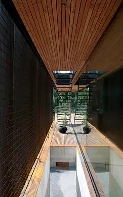 Umgang mit Treppe auf Dach