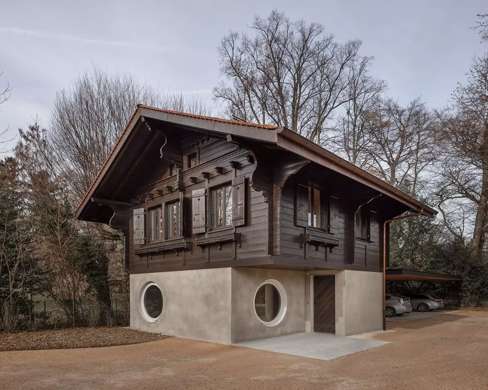 MR. BARRETT'S HOUSE