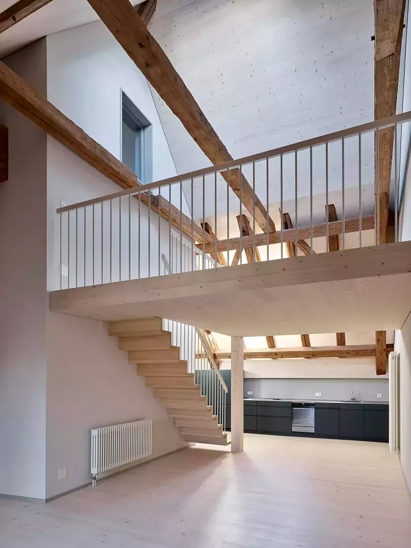 Neue Dachwohnung mit Galerie