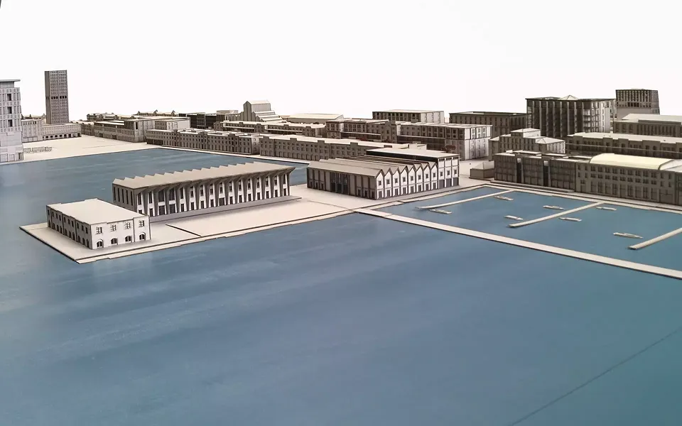 Mole_im_alten_Hafenareal_Trieste