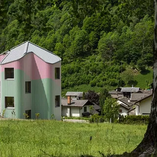 Swisshouse XXXII