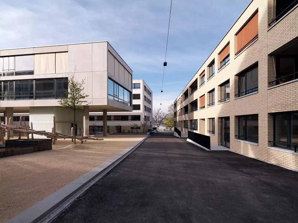 Fabrikstrasse: Blick Richtung See