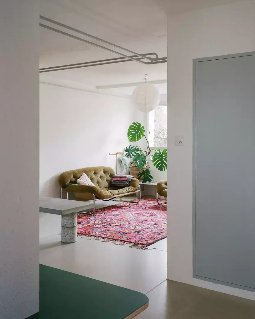 Blick in das Wohnzimmer - ehemalige Waschküche