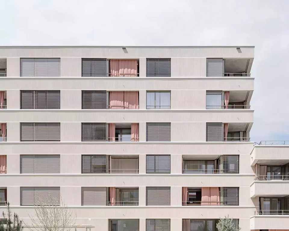 Vue extérieure, façade sud
