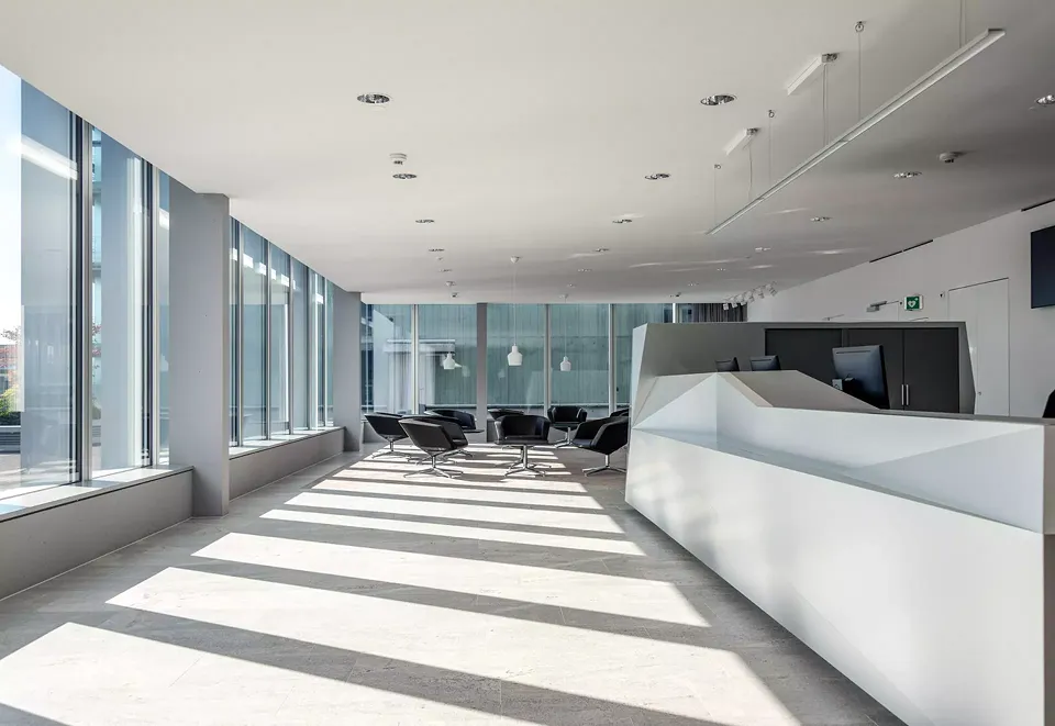 Eingangsbereich mit Lounge