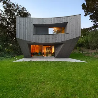Casa Curved