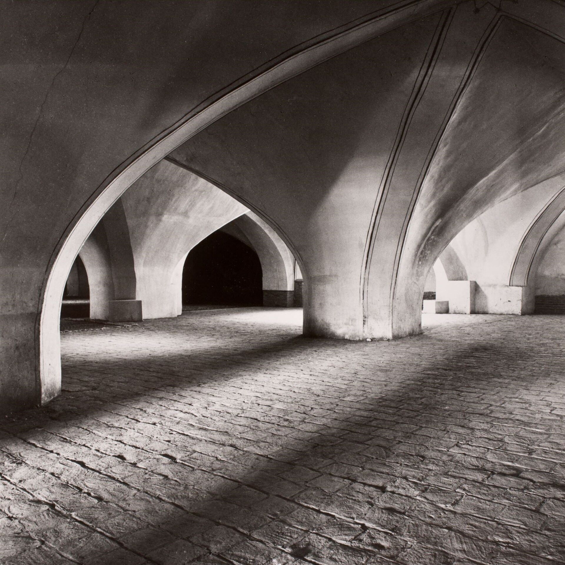Masjid-i Jami, Isfahan, Iran; Foto: Josephine Powell, 1963-1971 © HVD – Images
