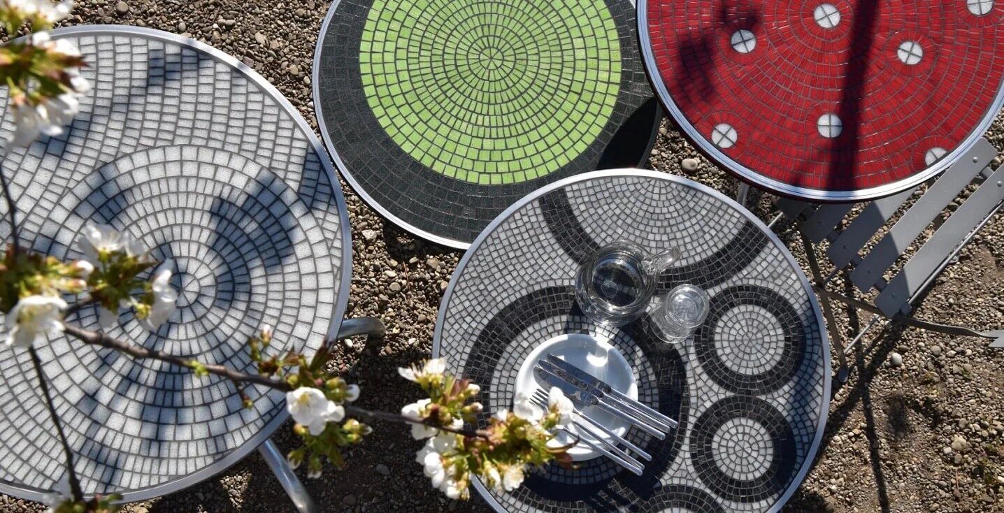 Traditionelle Mosaiktische in zeitgenössischem Design | Design und Foto: «la mosaïque» Traditionelle Mosaiktische in zeitgenössischem Design | Design und Foto: «la mosaïque»